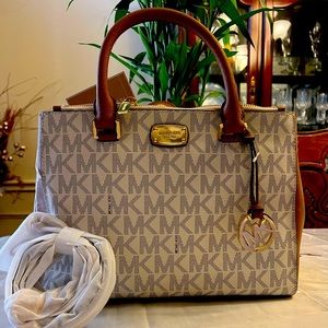 Michael Kors (Kellen) Handbag